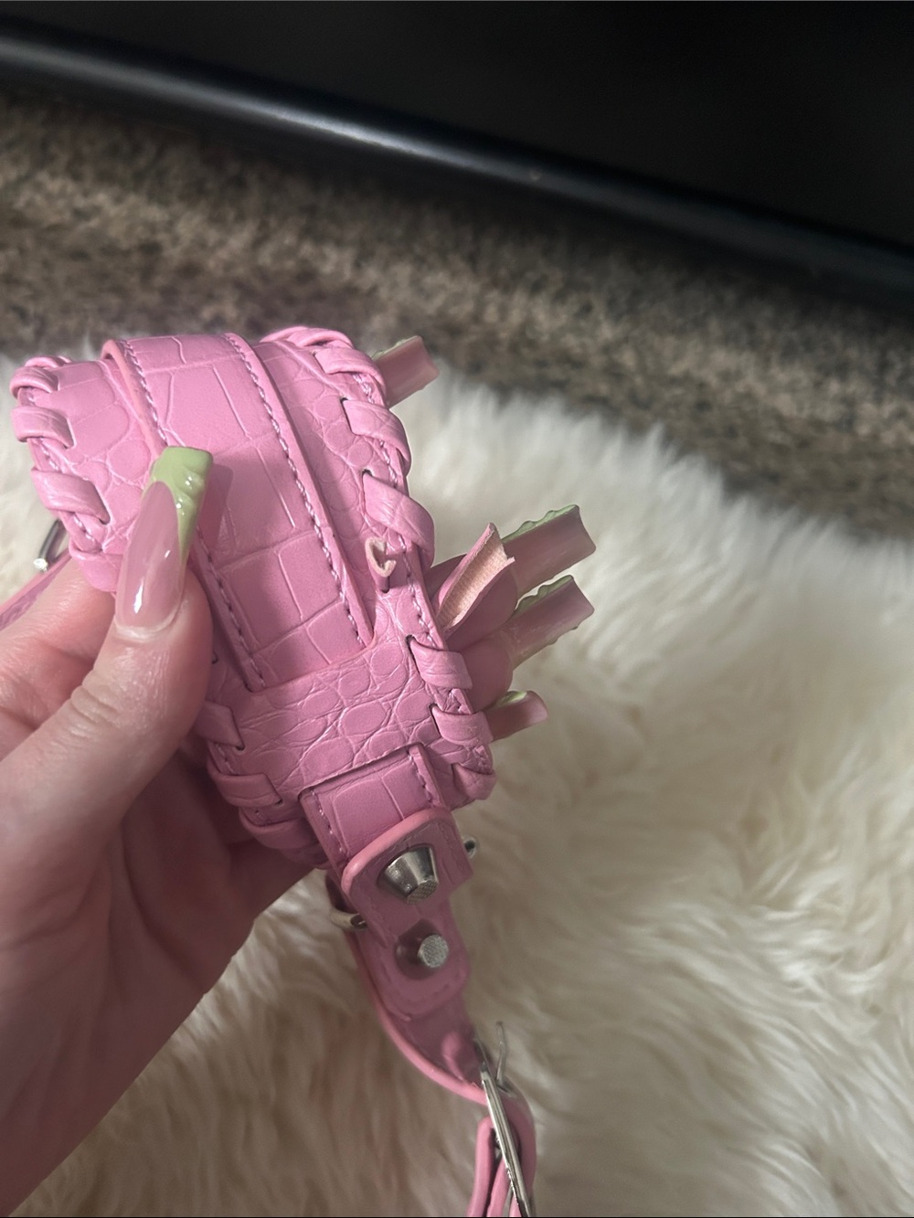 Dolls Kill Shoulder Bag - Picture 5 of 8